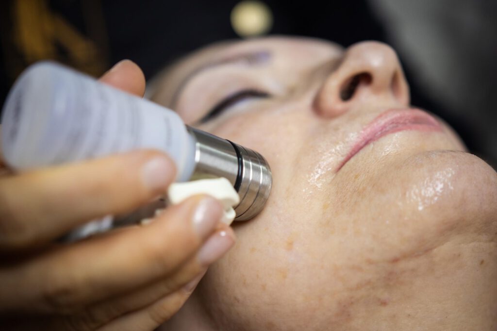 IKosmetik Behandlung Mesoporation Hyaluron Foto