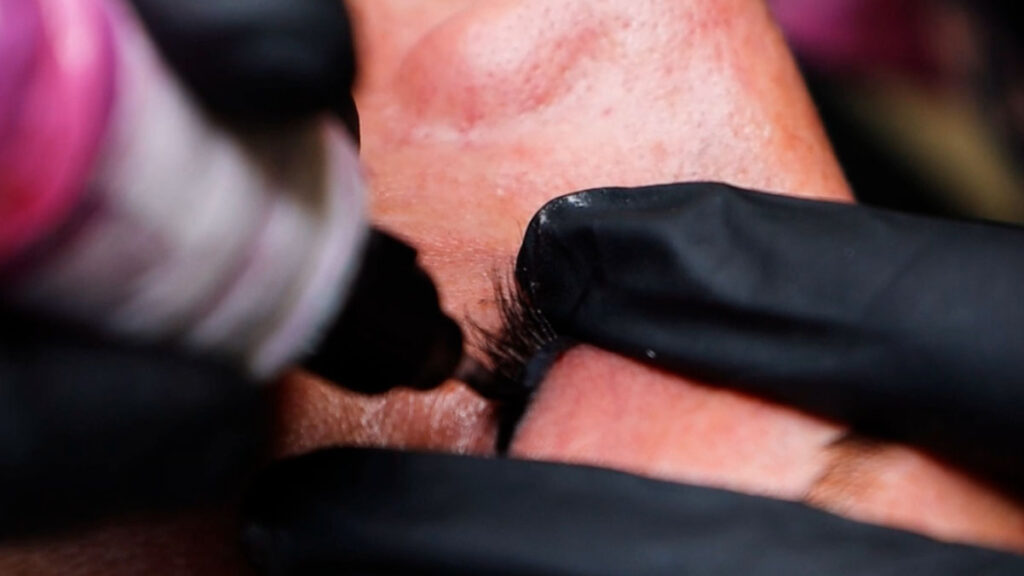 Lidstrich Permanent Make-Up Auffrischung